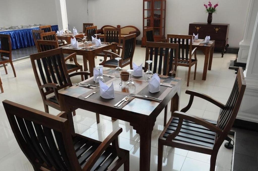 Blue Spring Hotel Wadduwa Zewnętrze zdjęcie