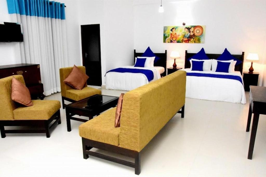 Blue Spring Hotel Wadduwa Zewnętrze zdjęcie